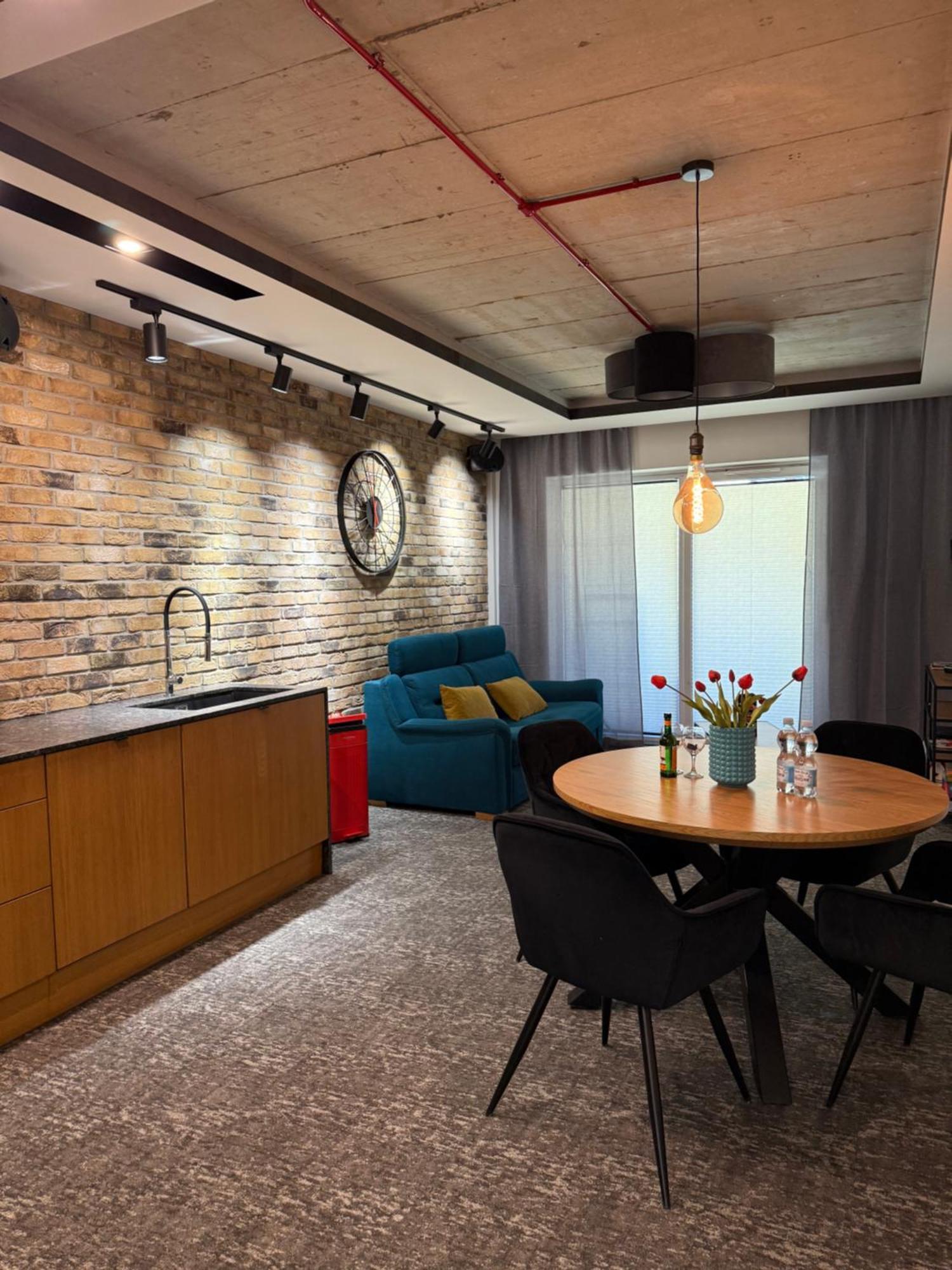 Apartament Aleja Wolnosci نوفة ساونج المظهر الخارجي الصورة
